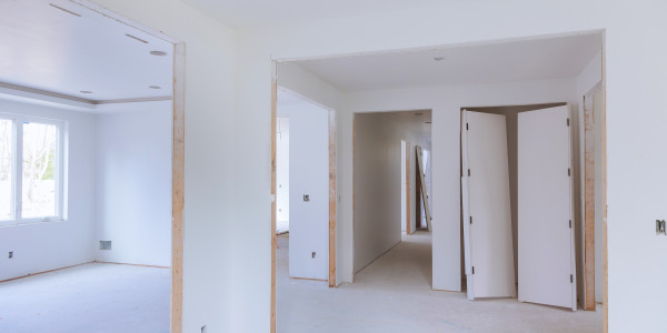 Pintar Fachadas de Casas Unifamiliares / Chalets en Hospitalet de Llobregat · Pintar Construcción Obra Nueva