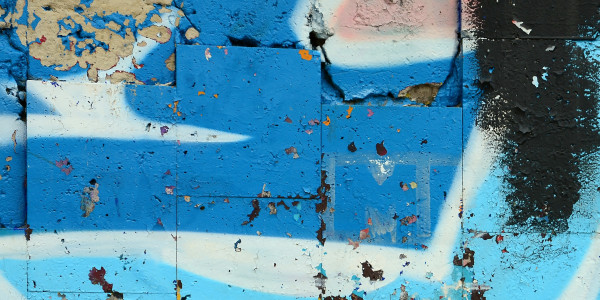 Pintar Fachadas de Naves Industriales, Fábricas y Almacenes en Hospitalet de Llobregat · Limpieza, Borrado y Eliminado de Grafiti / Pintura Antigrafiti
