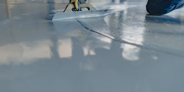 Pintar Fachadas de Naves Industriales, Fábricas y Almacenes en Hospitalet de Llobregat · Pavimentos para Pintado de Parkings
