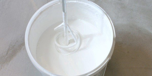 Pintar Fachadas de Empresas / Negocios / Locales Comerciales en Hospitalet de Llobregat · Pinturas Lavables y Resistentes al Alto Tránsito